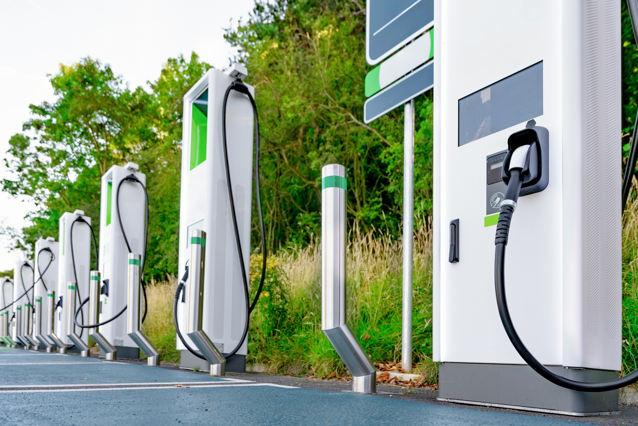 electric vehicle charging station contractor